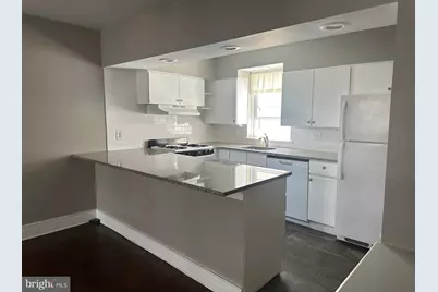 308 Delancey Street, Philadelphia, PA 19106 - Photo 3