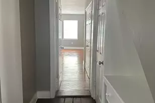 308 Delancey St, Philadelphia, PA 19106 - Photo 9