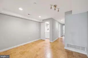 1919 N Uber St, Philadelphia, PA 19121 - Photo 9