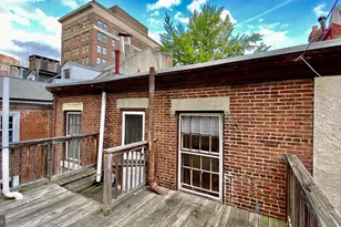 330 S Juniper St, Philadelphia, PA 19107 - Photo 5