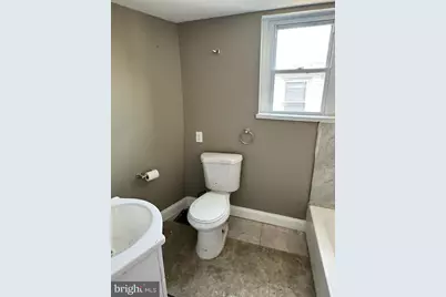 2008 Latona Street, Philadelphia, PA 19146 - Photo 9