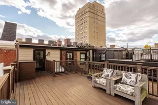 1831 Delancey Pl, Philadelphia, PA 19103 - Photo 31