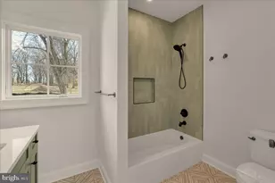 385 Port Royal Ave, Philadelphia, PA 19128 - Photo 37