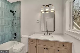 385 Port Royal Ave, Philadelphia, PA 19128 - Photo 39