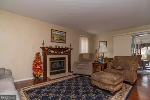 9616 Eden Hall Ln, Philadelphia, PA 19114 - Photo 11