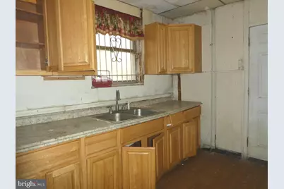 2010 Sigel Street, Philadelphia, PA 19145 - Photo 7