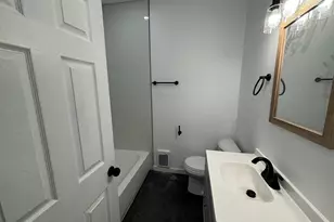 3038 N 8th St, Philadelphia, PA 19133 - Photo 3