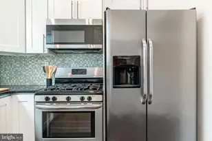 720 Shirley St, Philadelphia, PA 19130 - Photo 13