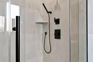 2720 Wharton St, Philadelphia, PA 19146 - Photo 31