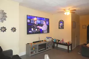 1623 S 23rd St, Philadelphia, PA 19145 - Photo 3