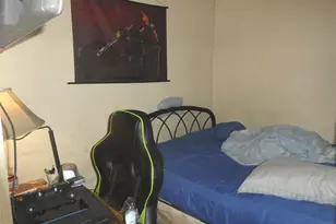 1925 S Beechwood St, Philadelphia, PA 19145 - Photo 7