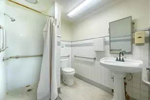 701 N 63rd St, Philadelphia, PA 19151 - Photo 47