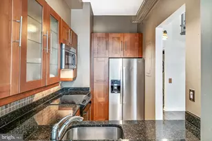 3 N Chris Columbus Blvd, Philadelphia, PA 19106 - Photo 19