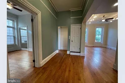 318 Bainbridge Street, Philadelphia, PA 19147 - Photo 7