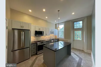 318 Bainbridge Street, Philadelphia, PA 19147 - Photo 13