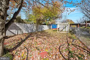 1817 Wilmot St, Philadelphia, PA 19124 - Photo 19