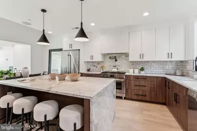 962 N 6th Street, Philadelphia, PA 19123 - Photo 3