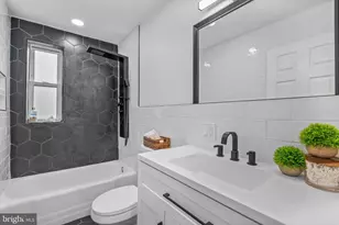 5942 N Norwood St, Philadelphia, PA 19138 - Photo 17