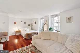 219 S 18th St, Philadelphia, PA 19103 - Photo 3