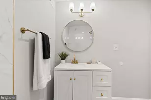 2571 Coral St, Philadelphia, PA 19125 - Photo 37