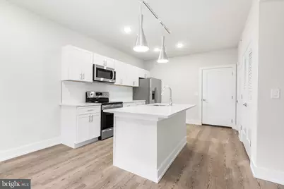 214 Vine Street #202, Philadelphia, PA 19106 - Photo 19