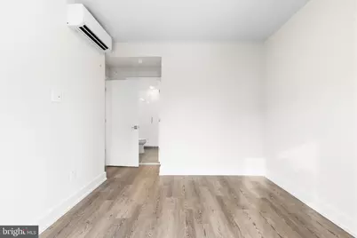 214 Vine Street #202, Philadelphia, PA 19106 - Photo 29