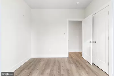 214 Vine Street #202, Philadelphia, PA 19106 - Photo 27