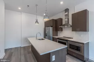 710 N 16th St, Philadelphia, PA 19130 - Photo 5