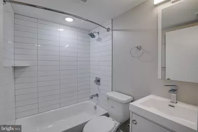 2017 N College Avenue #1, Philadelphia, PA 19121 - Photo 11