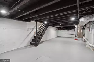 2358 E York St, Philadelphia, PA 19125 - Photo 9