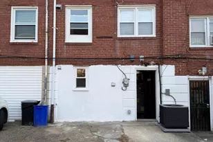 7627 Wyndale Ave, Philadelphia, PA 19151 - Photo 15