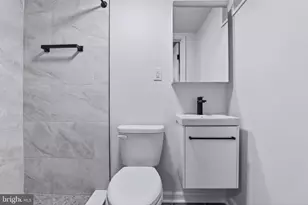 7627 Wyndale Ave, Philadelphia, PA 19151 - Photo 25