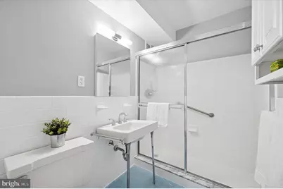 220 W Rittenhouse Square #6F, Philadelphia, PA 19103 - Photo 25