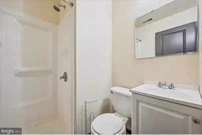 1812 W Montgomery Avenue, Philadelphia, PA 19121 - Photo 13