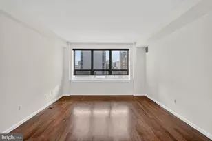 1425 Locust St, Philadelphia, PA 19102 - Photo 5