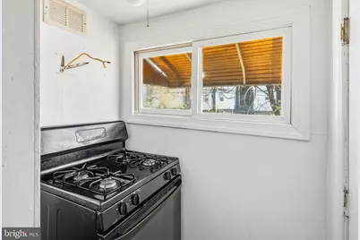 6921 Forrest Avenue, Philadelphia, PA 19138 - Photo 7