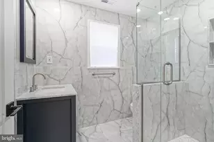 1145 Tasker St, Philadelphia, PA 19148 - Photo 25