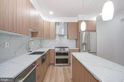 1145 Tasker Street, Philadelphia, PA 19148 - Photo 9