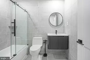 1145 Tasker St, Philadelphia, PA 19148 - Photo 29