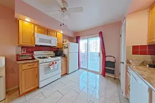 1719 Mohican St, Philadelphia, PA 19138 - Photo 11