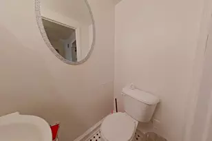 1719 Mohican St, Philadelphia, PA 19138 - Photo 9