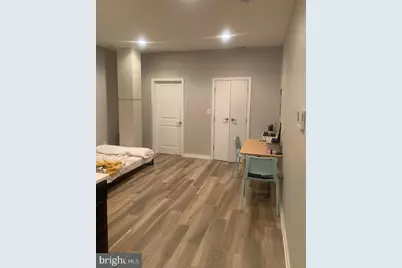 1701 South St #1F, Philadelphia, PA 19146 - Photo 5