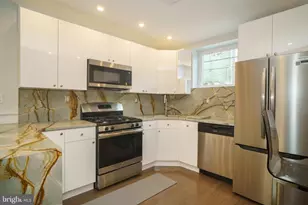 714 Watkins St, Philadelphia, PA 19148 - Photo 5