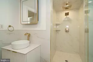 714 Watkins St, Philadelphia, PA 19148 - Photo 19