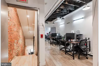 319 Bainbridge Street, Philadelphia, PA 19147 - Photo 9