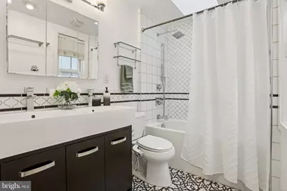 323 S Camac Street, Philadelphia, PA 19107 - Photo 23