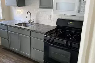 5318 Malcolm St, Philadelphia, PA 19143 - Photo 3