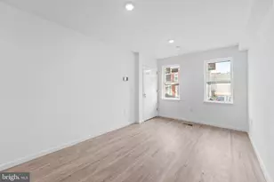 913 N 43rd St, Philadelphia, PA 19104 - Photo 13