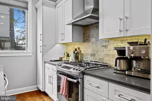 730 S 21st St, Philadelphia, PA 19146 - Photo 15