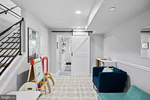 730 S 21st St, Philadelphia, PA 19146 - Photo 35